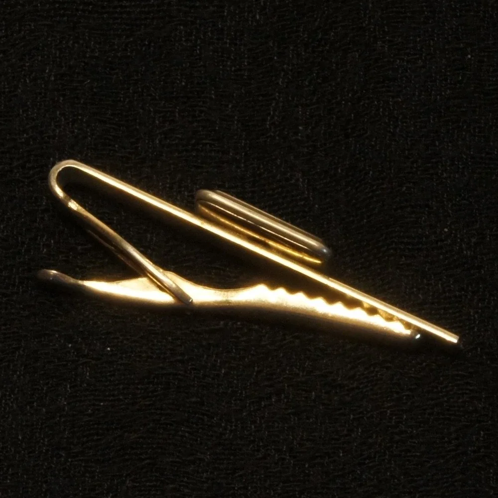 Vintage Sailboat Tie Clip Gold Tone Nautical Tie Bar Mother‎ of Pearl Inlay